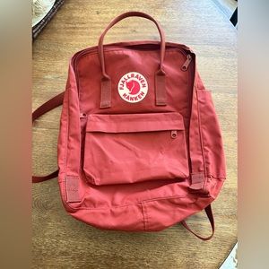 Fjallraven Kanken backpack in locker autumn leaf